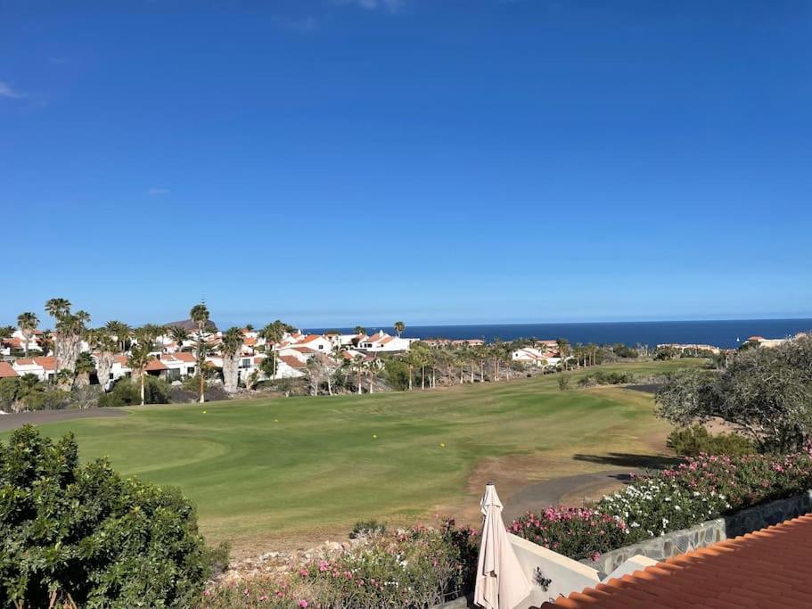 Palm Villa 1 Bed Apartment Overlooking Golf Course San Miguel de Abona Eksteriør billede