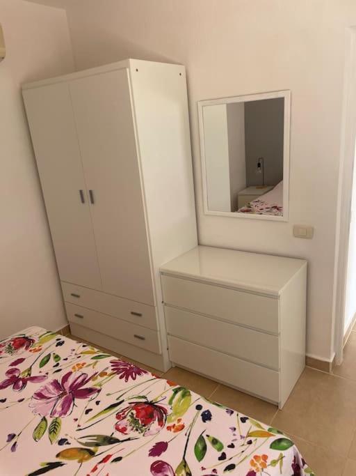 Palm Villa 1 Bed Apartment Overlooking Golf Course San Miguel de Abona Eksteriør billede